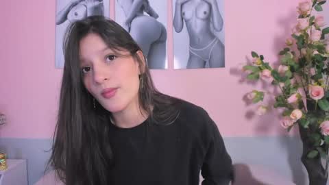Stefany online show from 06/05/26, 12:22