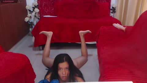 stefany lovers online show from 02/13/25, 07:21