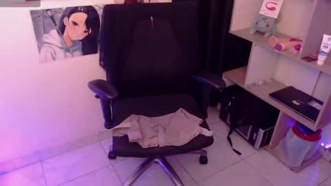 stefany lovers online show from 03/12/25, 09:13