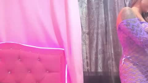 stefanyhorny69 online show from 12/23/24, 01:56