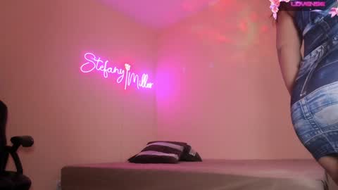 stefany online show from 12/23/24, 09:16