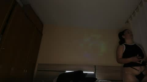 Snapshot of stefanyhotmilf chatting on 04/23/26, 06:47 stefany online show from 04/23/26, 06:47
