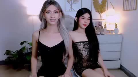 Snapshot of steffani_deluxe chatting on 01/09/25, 03:23 STEF online show from 01/09/25, 03:23