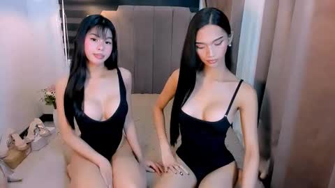 Snapshot of steffani_deluxe chatting on 02/25/26, 03:49 STEF online show from 02/25/26, 03:49