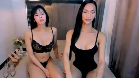 Snapshot of steffani_deluxe chatting on 04/16/26, 04:46 STEF online show from 04/16/26, 04:46