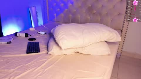 steffany_lopez_ online show from 01/12/25, 03:07