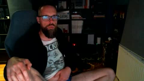 Snapshot of stefffg chatting on 06/05/26, 09:42 MeStef online show from 06/05/26, 09:42