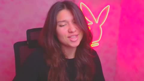 Snapshot of steffi_xo chatting on 09/27/25, 09:53 Steffi online show from 09/27/25, 09:53