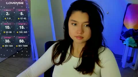 Snapshot of steffi_xo chatting on 11/14/25, 10:29 Steffi online show from 11/14/25, 10:29