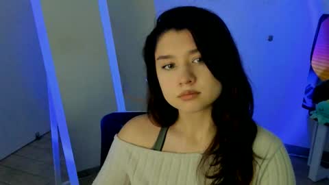 Snapshot of steffi_xo chatting on 11/26/25, 10:55 Steffi online show from 11/26/25, 10:55