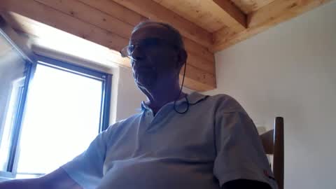 Snapshot of stefi444466 chatting on 05/21/26, 12:34 stefi444466 online show from 05/21/26, 12:34