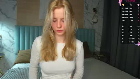 Stefie online show from 07/20/26, 05:33