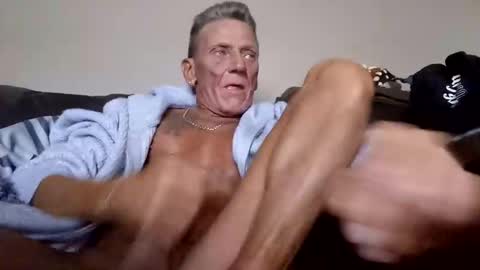 stefy1037 online show from 12/12/24, 05:20