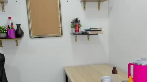 Snapshot of stefy_cg chatting on 04/22/26, 08:32 Stefy online show from 04/22/26, 08:32
