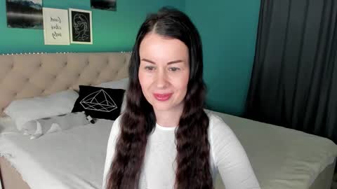 stella online show from 09/26/25, 02:04