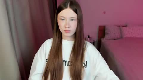stella_sunny online show from 02/26/25, 11:37