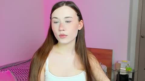 Snapshot of stella_sunny chatting on 11/04/25, 04:22 stella_sunny online show from 11/04/25, 04:22