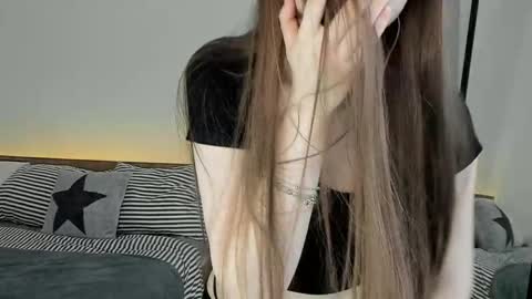 Snapshot of stella_sunny chatting on 06/02/26, 10:45 stella_sunny online show from 06/02/26, 10:45