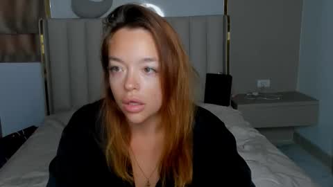 Snapshot of stellaa_queen chatting on 03/16/26, 12:17 stella online show from 03/16/26, 12:17