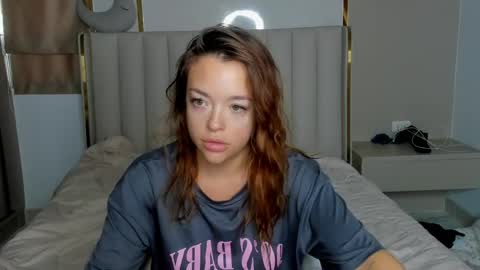 Snapshot of stellaa_queen chatting on 04/03/26, 12:08 stella online show from 04/03/26, 12:08
