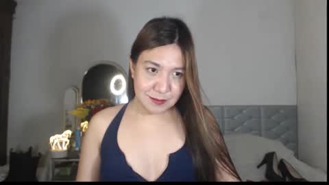 Stella online show from 11/26/25, 04:24