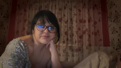 Snapshot of stellarteam chatting on 11/13/25, 06:51 StellarTeam online show from 11/13/25, 06:51