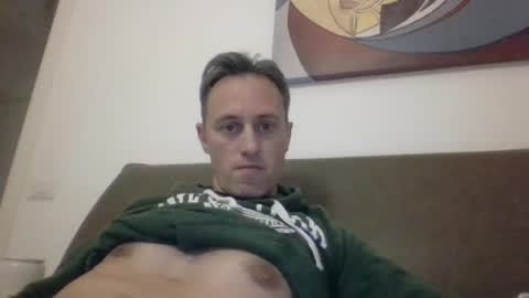 sten015 online show from 12/19/24, 06:45