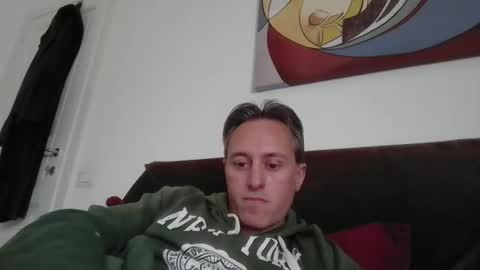 Snapshot of sten015 chatting on 03/10/26, 02:22 sten015 online show from 03/10/26, 02:22