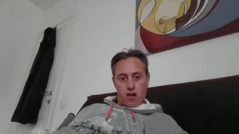 Snapshot of sten015 chatting on 03/31/26, 12:27 sten015 online show from 03/31/26, 12:27