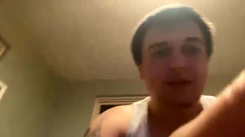 Snapshot of stepbro18 chatting on 12/21/24, 12:09 Honestly Im a slut I have a high sex drive and I love talking to people off this platform  online show from 12/21/24, 12:09