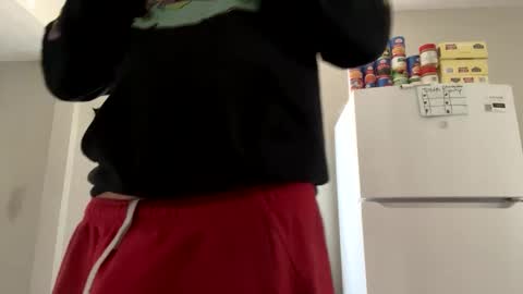 Snapshot of stepbro18 chatting on 09/24/25, 03:04 Honestly Im a slut I have a high sex drive and I love talking to people off this platform  online show from 09/24/25, 03:04