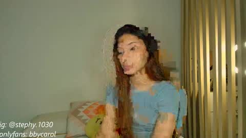 Snapshot of steph_y1030 chatting on 10/05/25, 05:06 stephany online show from 10/05/25, 05:06