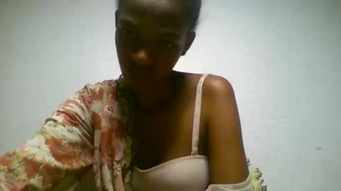 Snapshot of stepha400701 chatting on 06/11/26, 02:53 stepha400701 online show from 06/11/26, 02:53