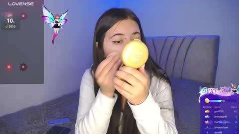 Emma online show from 12/11/24, 01:58