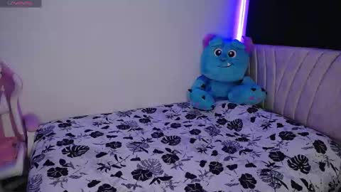 Emma online show from 01/12/25, 12:07