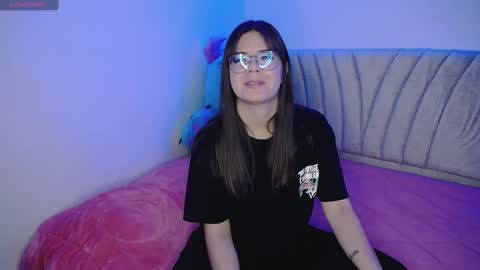 Emma online show from 01/23/25, 02:44