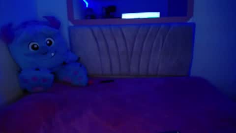 Emma online show from 02/04/25, 10:24