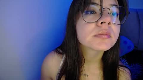 Emma online show from 02/09/25, 05:19