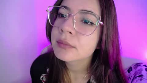Emma online show from 09/09/25, 09:03