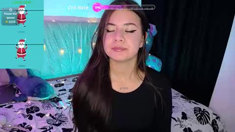 Snapshot of stepha_sweet chatting on 12/16/25, 05:01 Emma online show from 12/16/25, 05:01