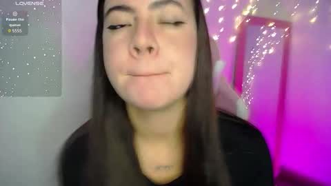 Snapshot of stepha_sweet chatting on 01/06/26, 04:38 Emma online show from 01/06/26, 04:38