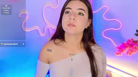 Snapshot of stepha_sweet chatting on 02/07/26, 10:13 Emma online show from 02/07/26, 10:13