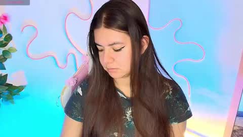 Snapshot of stepha_sweet chatting on 03/21/26, 08:19 Emma online show from 03/21/26, 08:19