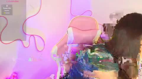 Snapshot of stepha_sweet chatting on 04/13/26, 03:34 Emma online show from 04/13/26, 03:34