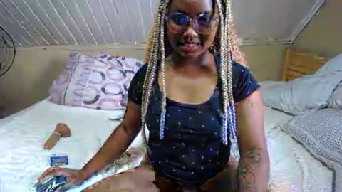 perfectly imperfect girl online show from 03/07/25, 06:02