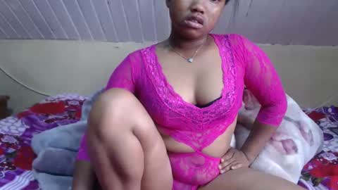 perfectly imperfect girl online show from 11/11/25, 05:51