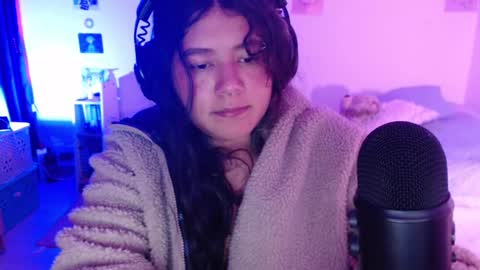 Stephanie  online show from 12/13/24, 05:16