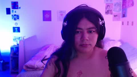 Stephanie  online show from 12/14/24, 04:34