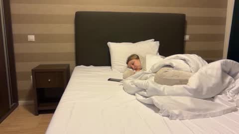 Snapshot of stephany333 chatting on 12/13/25, 07:53 Stephany online show from 12/13/25, 07:53