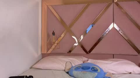 stephany_grand online show from 10/04/25, 05:44